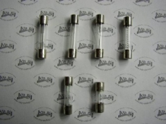 Sicherung Glas - Fuse Glas  Set 4 bis 30 Amp  USA-Oldtimer